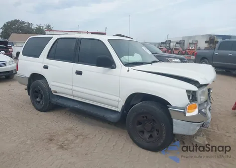 2000 Toyota 4Runner from USA, damaged, VIN JT3GM84R0Y006088